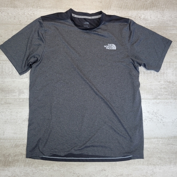 North Face Men's Short Sleeve Tee Shirt Size Small - Picture 1 of 6